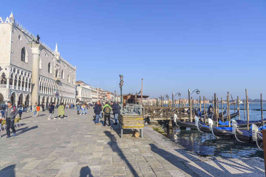 Italia - Venecia 076 - Riva degli Schiavoni.jpg
